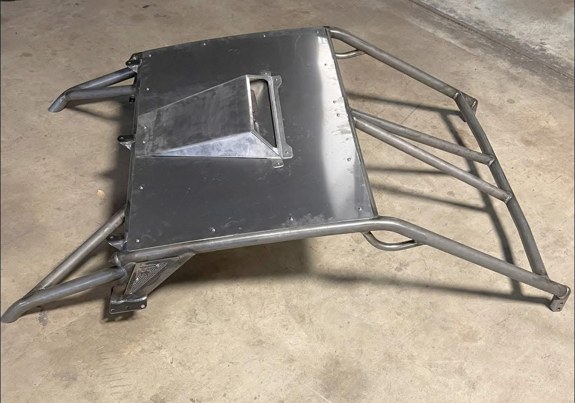 Can am Maverick R cage