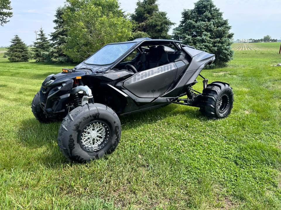 Can am Maverick R cage