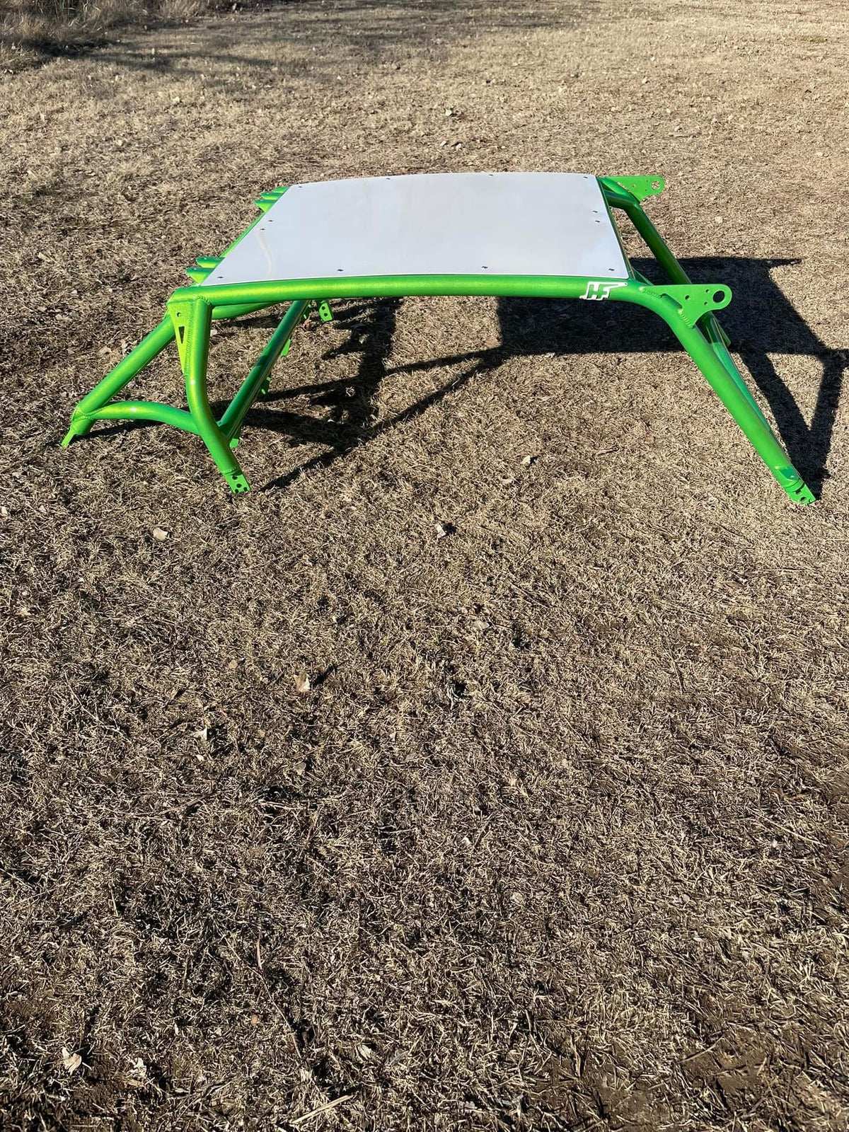 XP Nova Cage