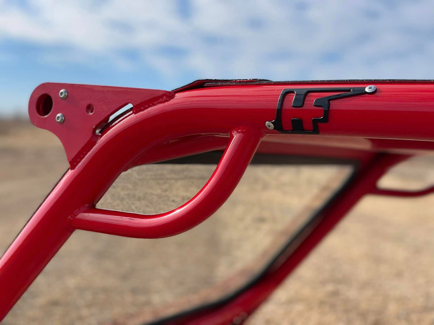 XP4 Nova Cage
